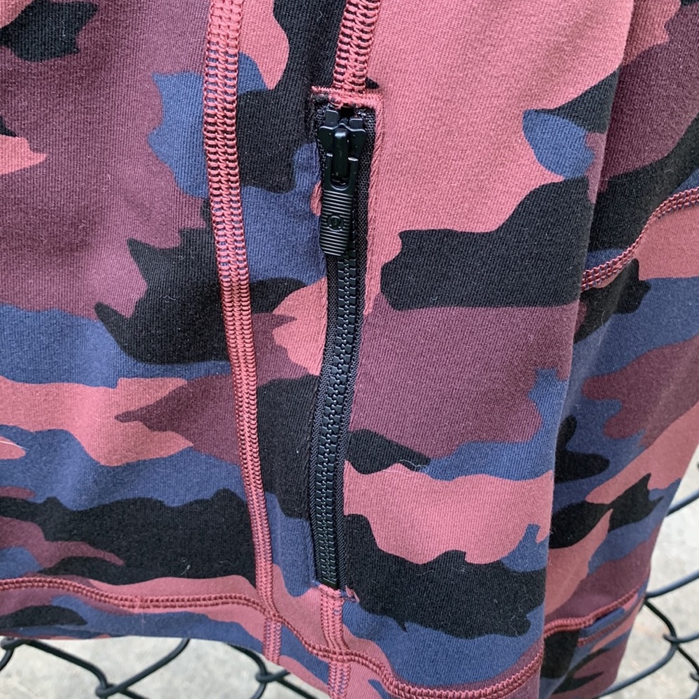 ✌🏻Lululemon Define Fitted Jacket✌🏻 - Picture 6 of 7